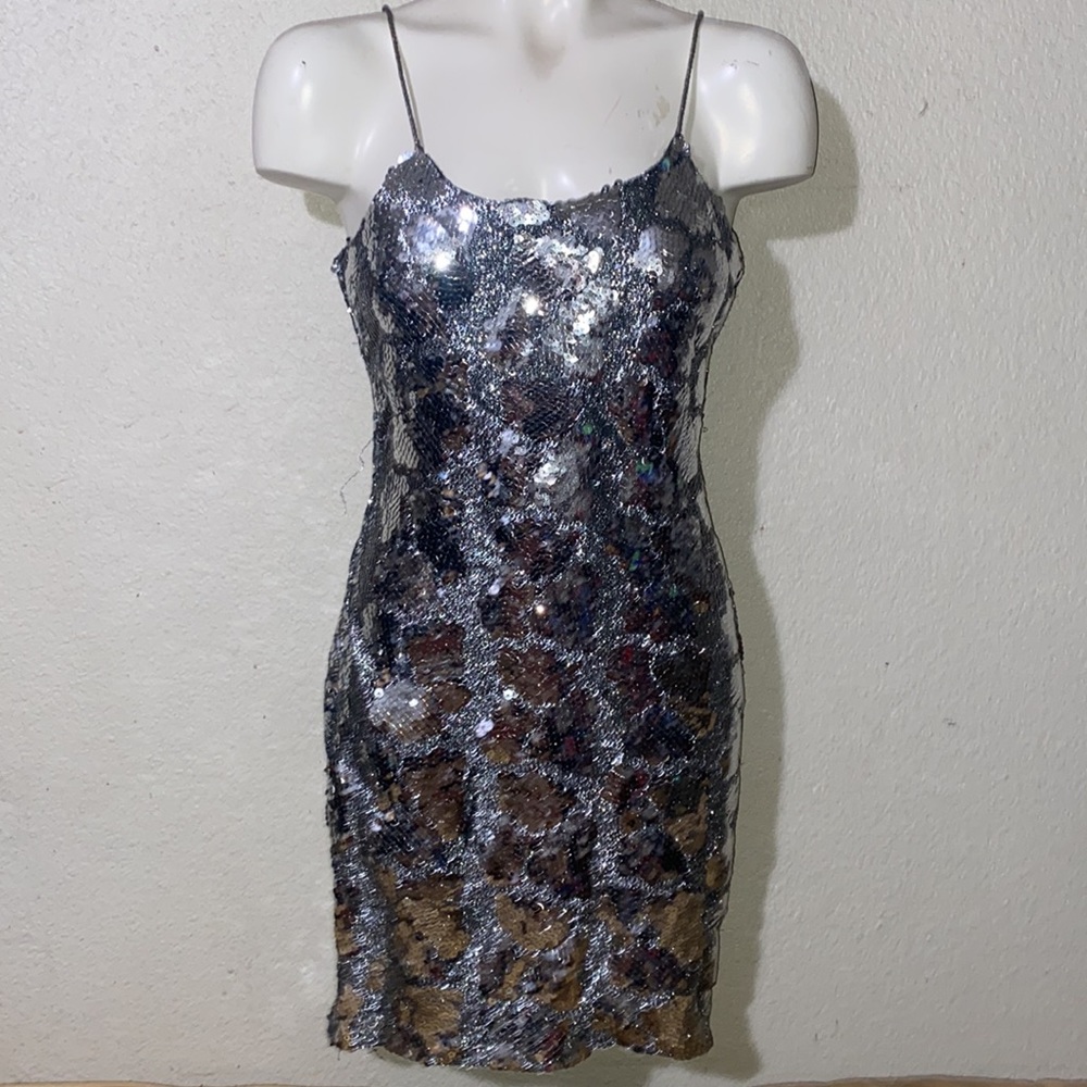 Karen Lucas for Niki Silver Mesh Paillette Sequin Dress - size 4